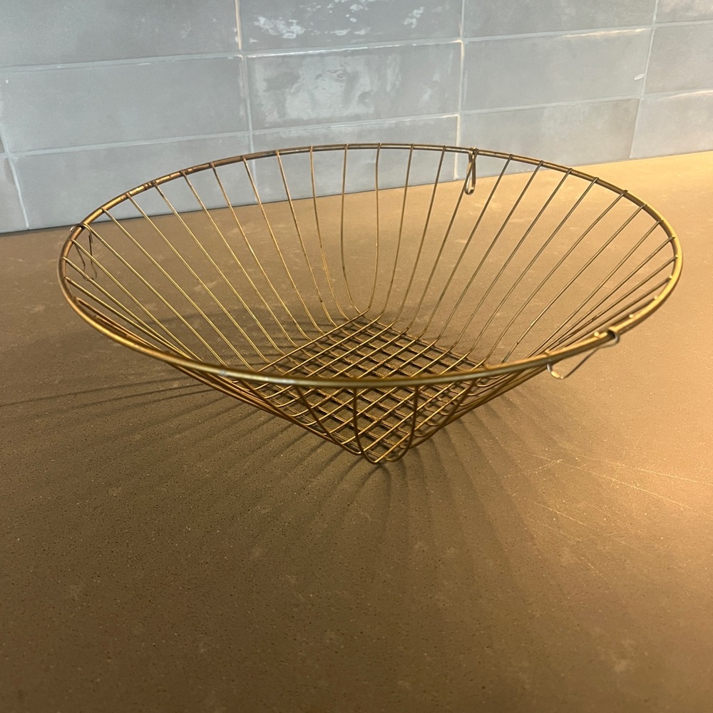 Gold Wire Fruit Basket